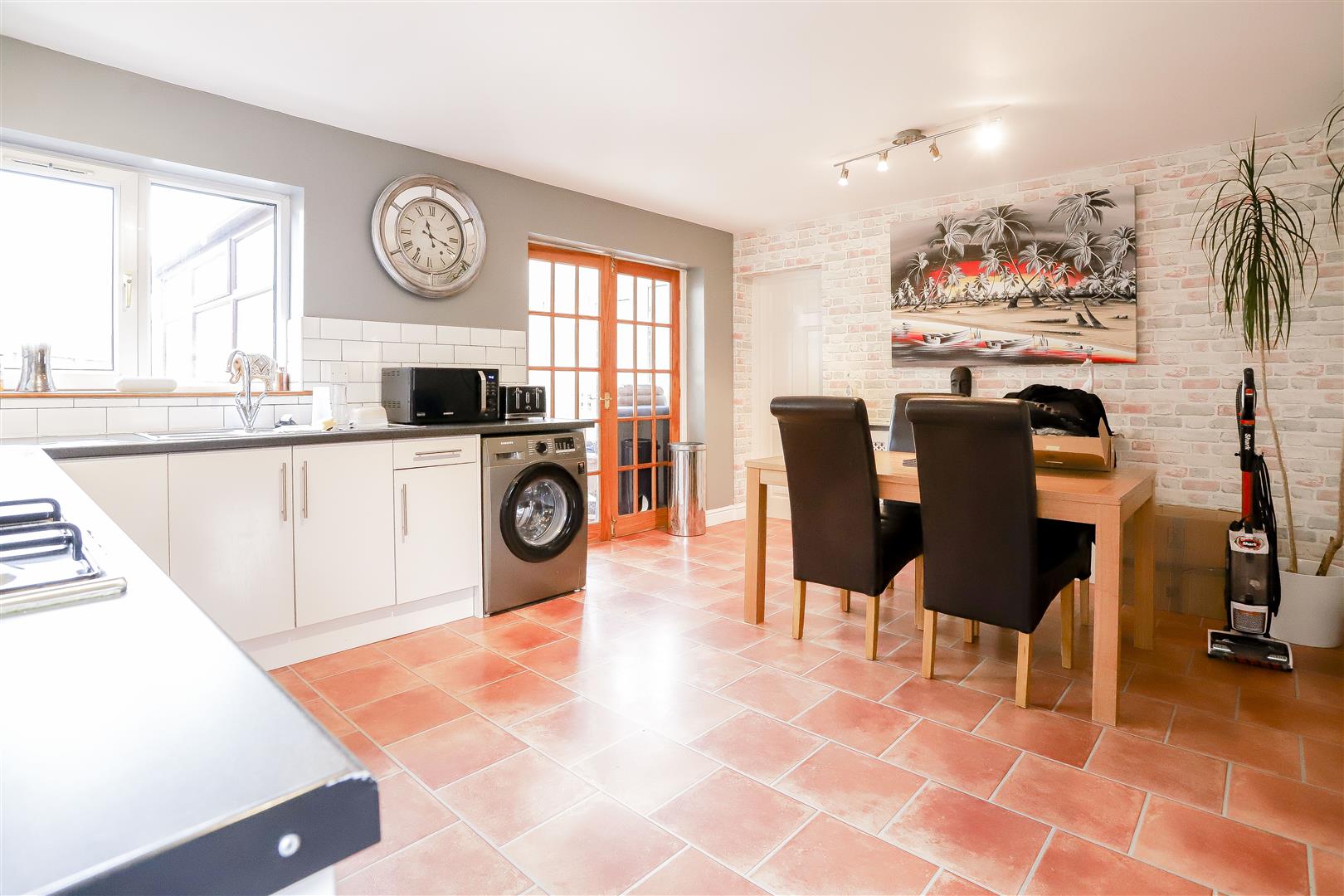4 Bed Detached House For Sale - Main Image